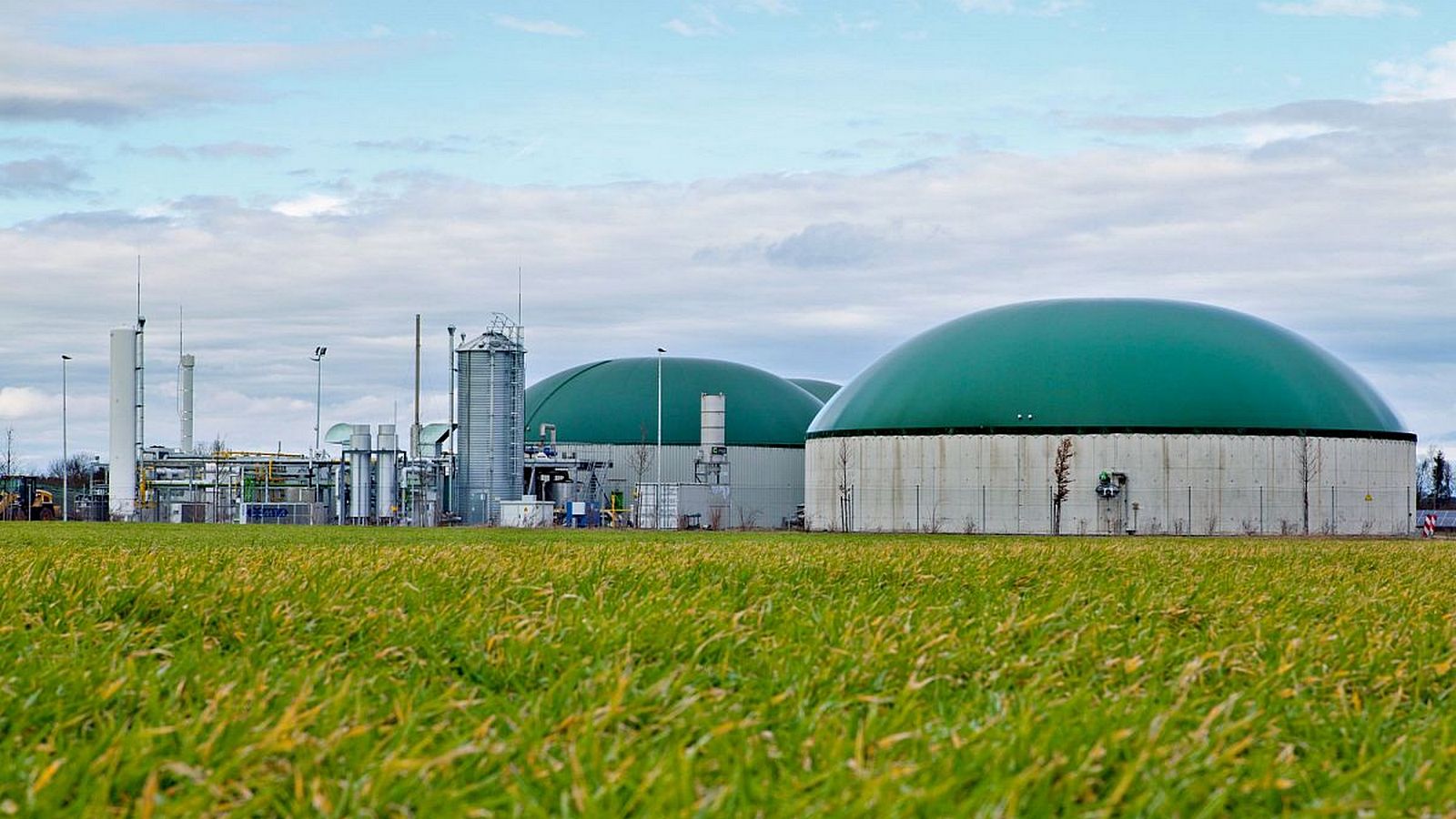 Biogas complex