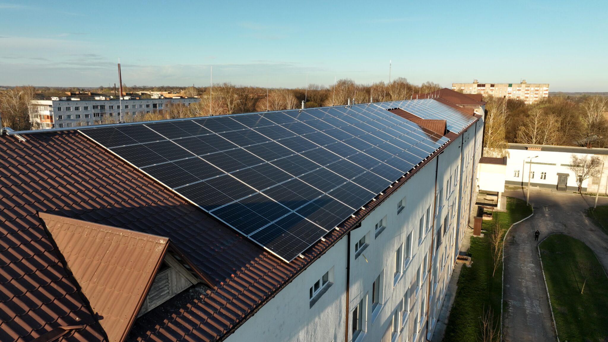 Ніжин: як сонячна енергетика стала частиною зеленого відновлення громади