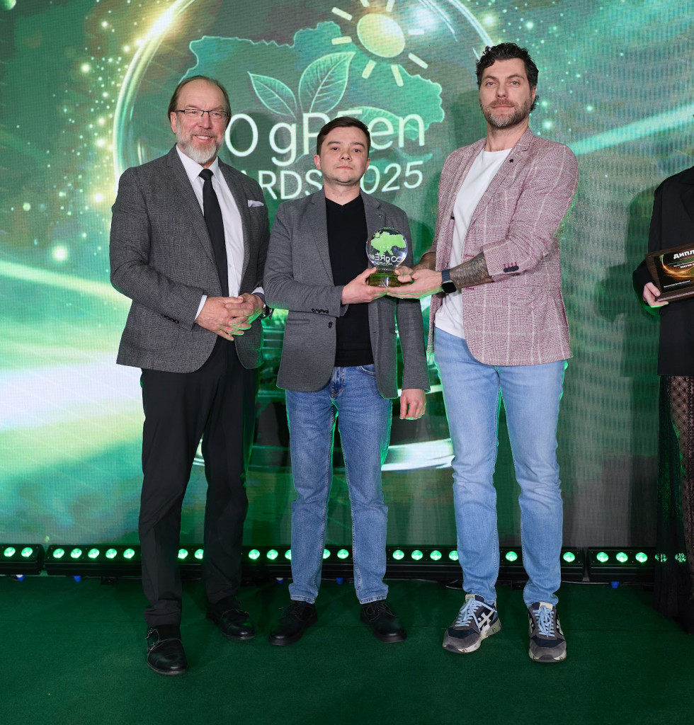 «Кращий донорський проєкт відновлюваної енергії для критичної інфраструктури» —«Чиста енергія для чистої води»